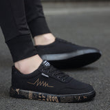 Men Casual Shoes Light Canvas Shoes Comfort Sneakers