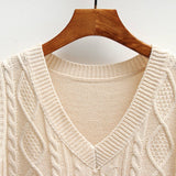 Women Solid Short Loose Sleeveless Knitted V-Neck Vest