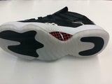 Outdoor sneakers