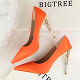 Gonice high quality New European&British Style Cheap Brand Women's Pointed toe Sexy carved with metal heel Stiletto Heels Platfo